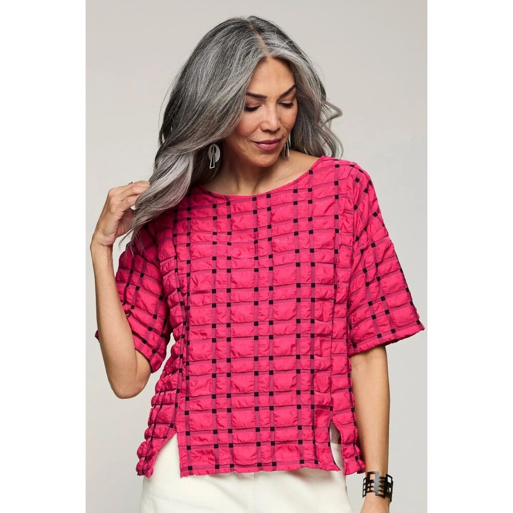 Chalet et Ceci Puckered Crinkle Jacquard Grid Top L Pink Black Lagenlook Boxy